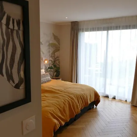 Les Agapanthes Bed & Breakfast *